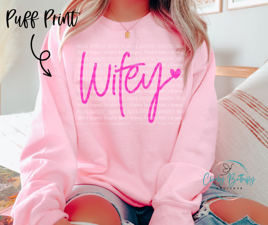 Wifey pink puff print graphic top